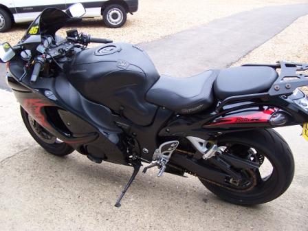 The Power Commander is no more, instead a BSD ECU remap has sorted this 'Busa.