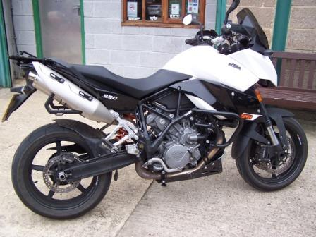 KTM 990 SMT ECU remap – what we do and why and what two owners think…