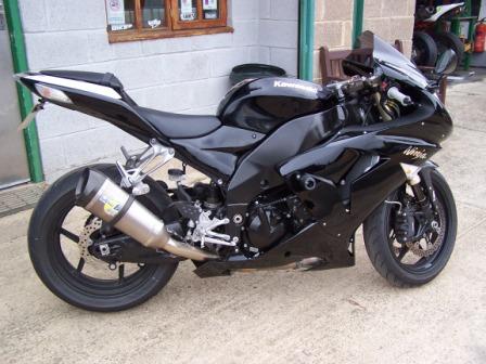 2007 Kawasaki ZX-10R ECU remap; “the difference is like night and day…” reckons the owner