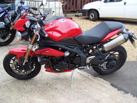 Speed Triple ECU remap with Arrow cans and catalyser onboard – an owner emails his thoughts