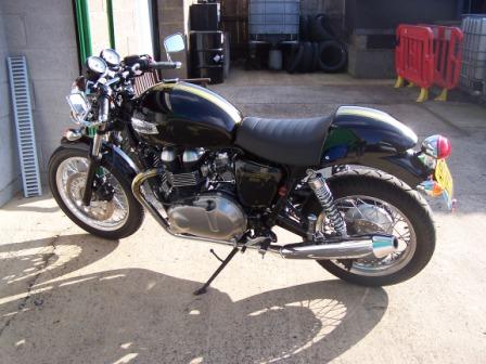 Luckily for John his 2015 Thruxton was fitted with the pre-tamperproof ECU, so we could fix it!