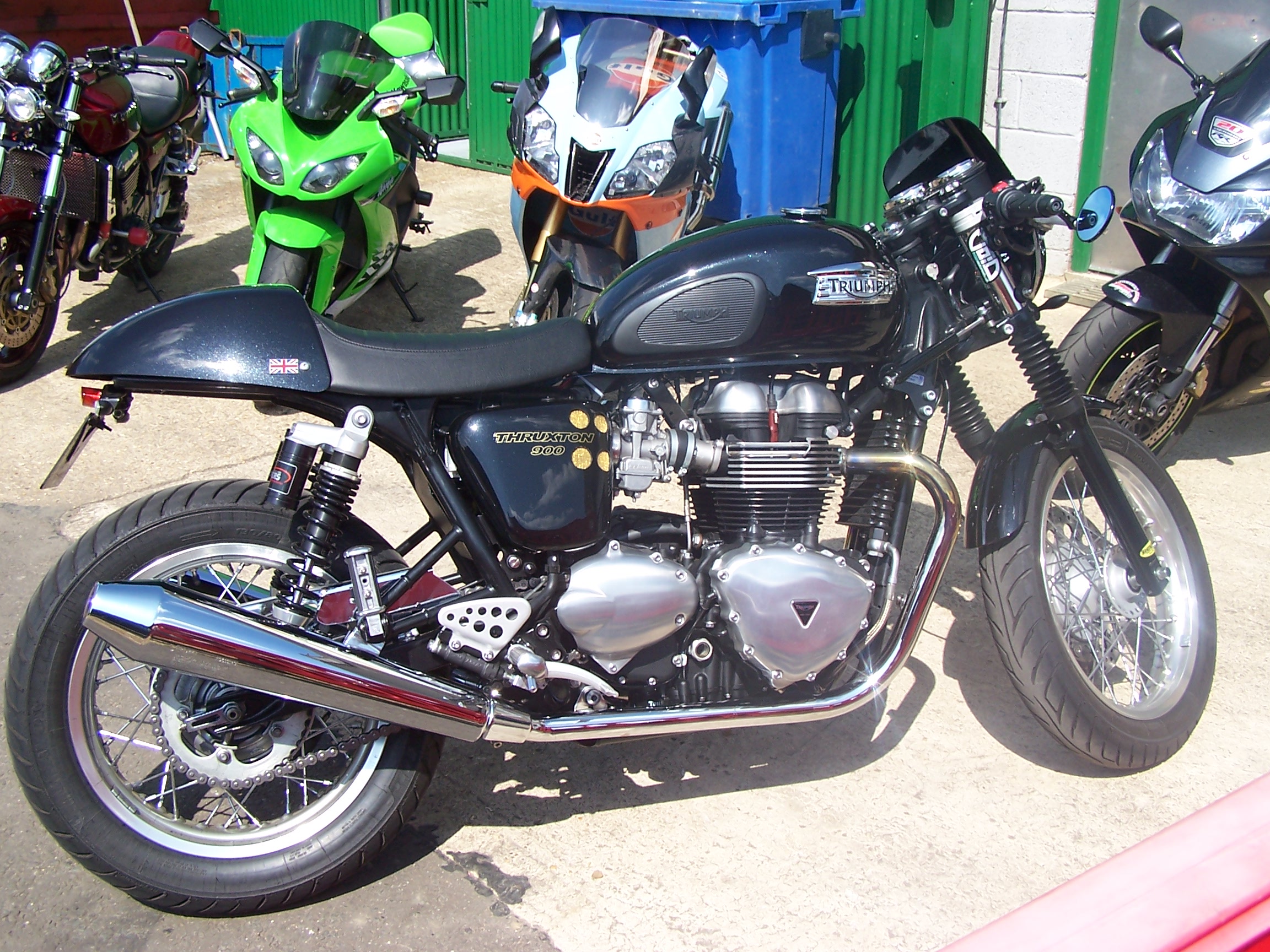 Triumph Thruxton ECU remap – fit open pipes and you’ll need one!